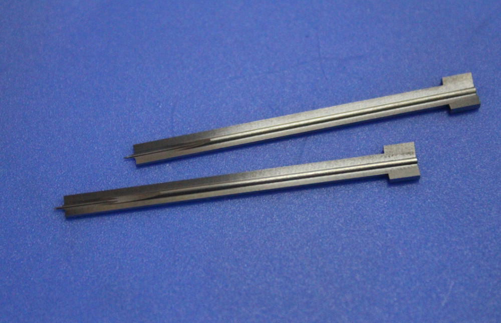 High Precision Tungsten Carbide Pins With Fatigue Fracture Performance